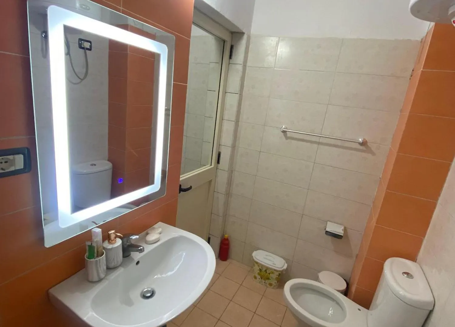 גולם Rigi'S Guest House 0*,  אלבניה